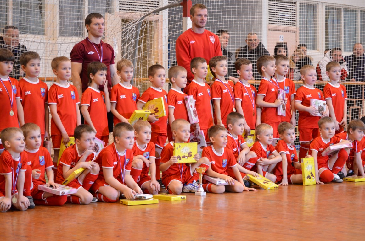 23 февраля 2013 года ФК «Дмитров» совместно с «Боевым Братством» провели детский футбольный турнир, посвященный Дню защитника Отечества в память о воине-интернационалисте Жихарева Ю.В.