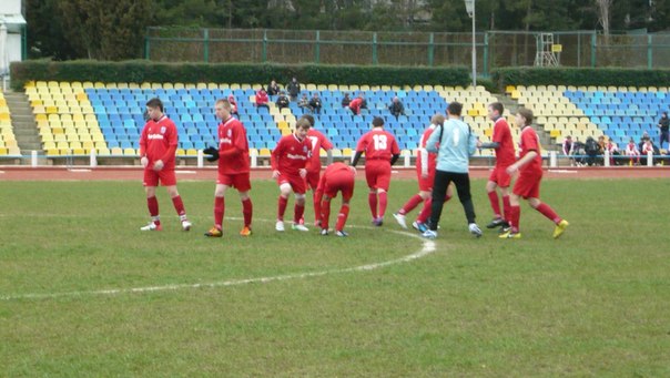 Поздравляем команду ФК «Дмитров» 1998 г.р. и тренера с удачным выступлением на международном турнире в г. Алушта (Крым, Украина)!