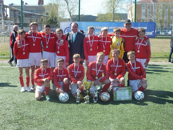 Поздравляем комадну ФК «Дмитров» 2000 г.р. и тренера Шишигина Д.А. с победой на Всероссийском турнире по футболу среди юношей 2000-01 г.р. на призы Ярославского регионального отделения «Союз машиностроителей России».